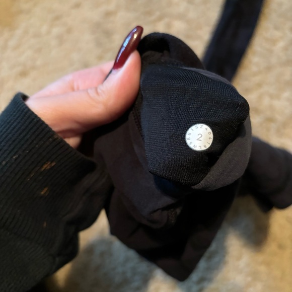 6 pair of size 2 Lululemon - Picture 6 of 16